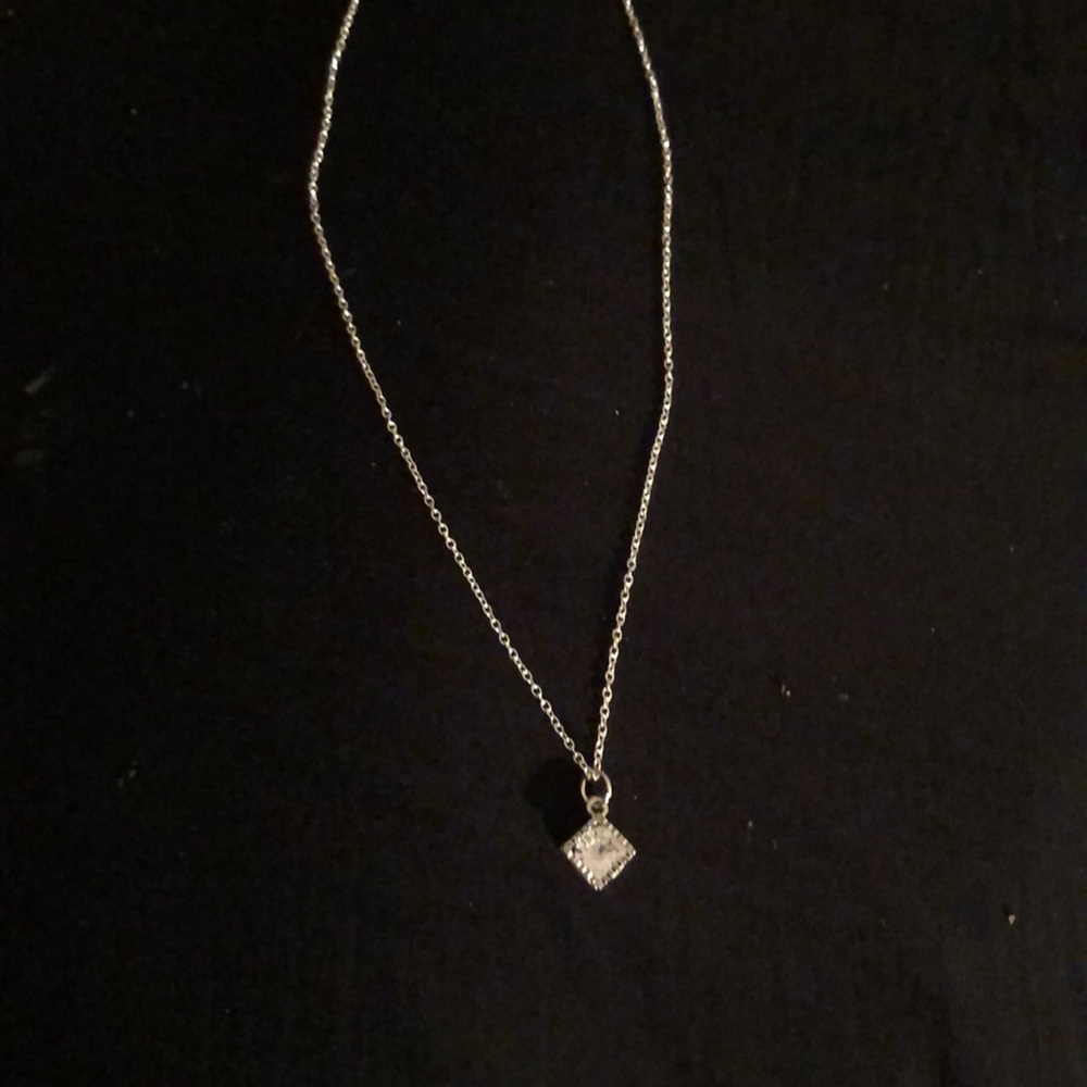 Simple but pretty necklace